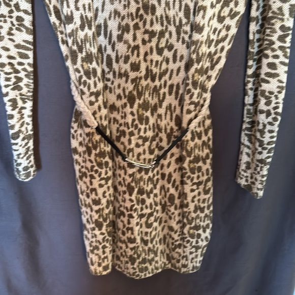 Moda International sweater dress - Picture 3 of 10